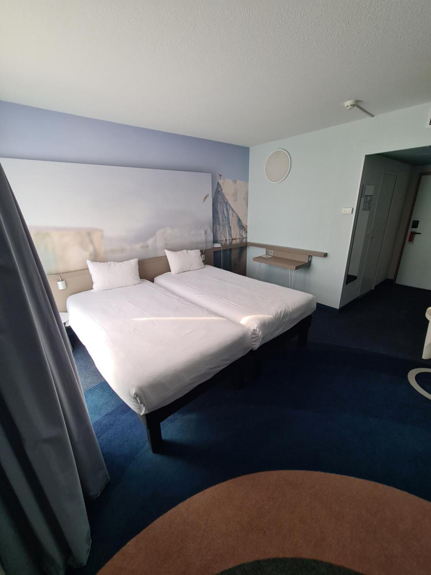 Ibis Styles Toulon Centre Port Hotell Exteriör bild