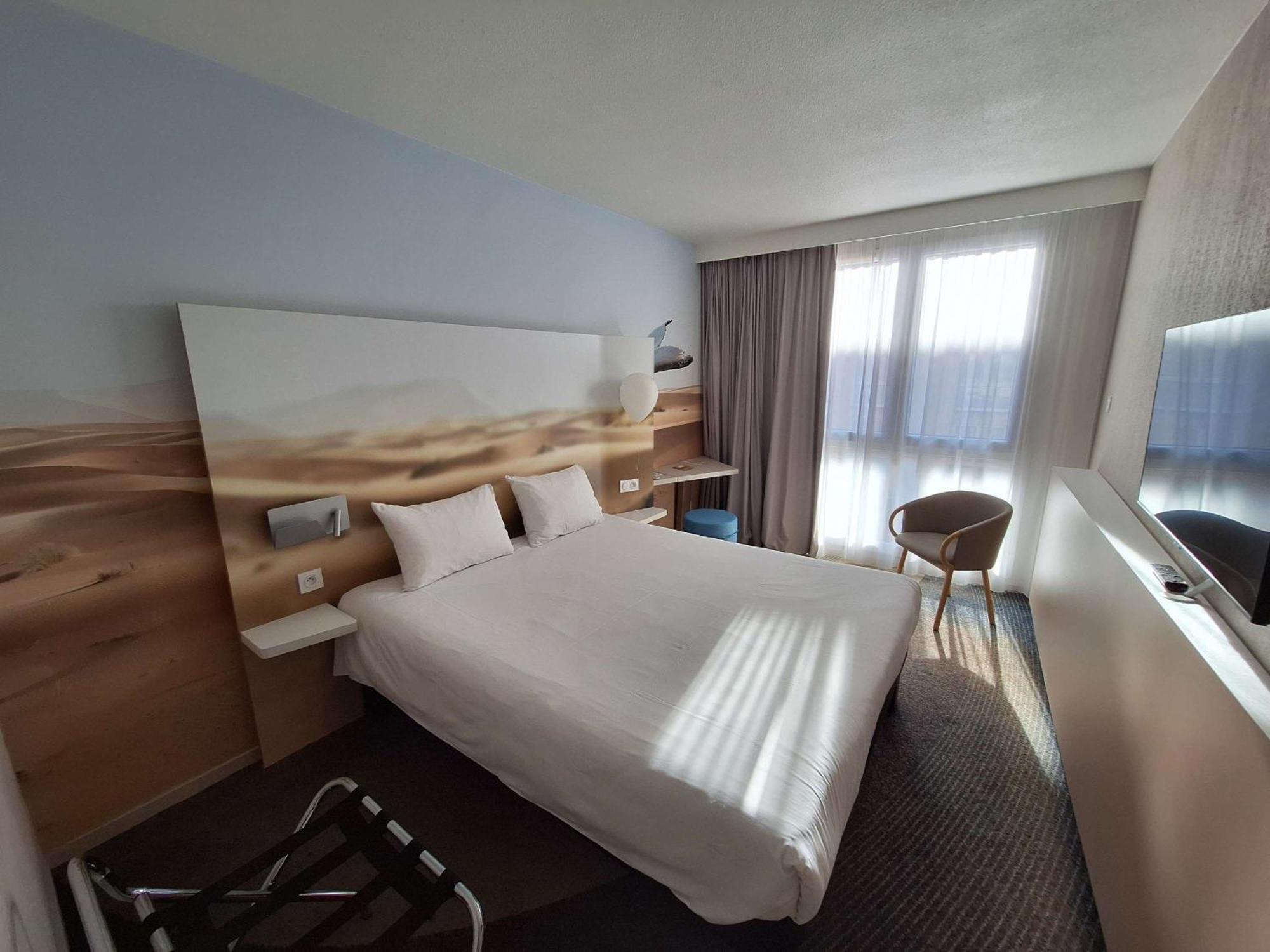 Ibis Styles Toulon Centre Port Hotell Exteriör bild